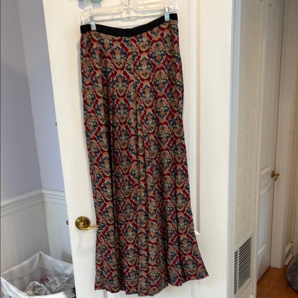 Elegant Multicolor Patterned Pants
